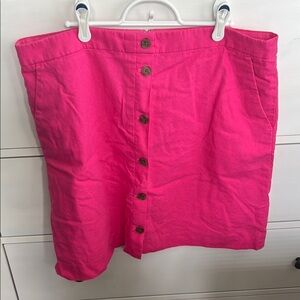 Vibrant Pink Button-Front Skirt